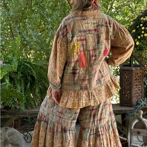 NWT Jaded Gypsy Around the Meadows Top- one size - Picture 4 of 4